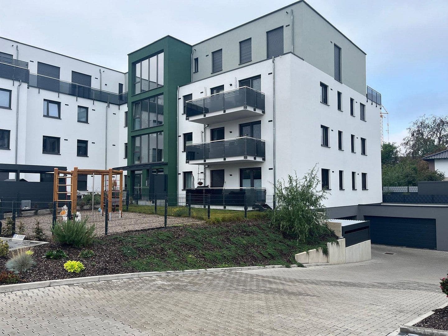 3 bedroom flat to rent, 103 m², Stadionstr.60a, Andernach, Rhineland-Palatinate 3 bedroom flat to rent, 103 m², Stadionstr.60a, Andernach, Rhineland-Palatinate