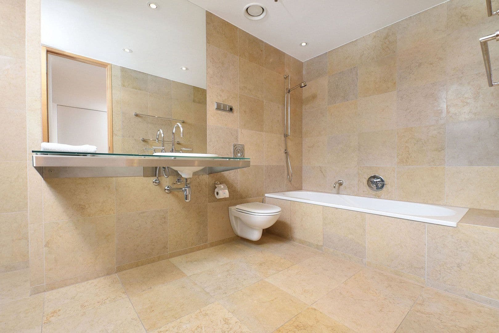 3 bedroom flat for sale, 131 m², Bellevuestrasse 1, Sony Center, Berlin, Berlin 3 bedroom flat for sale, 131 m², Bellevuestrasse 1, Sony Center, Berlin, Berlin