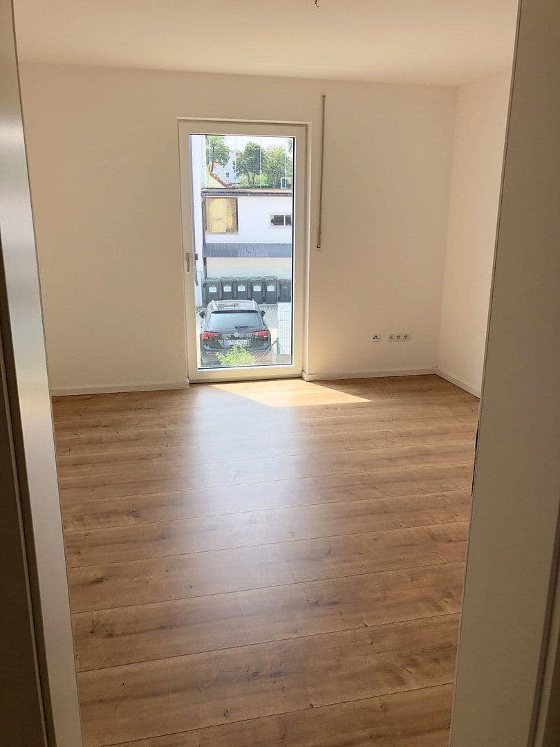 3 bedroom with open-plan kitchen flat to rent, 118 m², Hamppstraße 7b, Au in der Hallertau, Bavaria 3 bedroom with open-plan kitchen flat to rent, 118 m², Hamppstraße 7b, Au in der Hallertau, Bavaria
