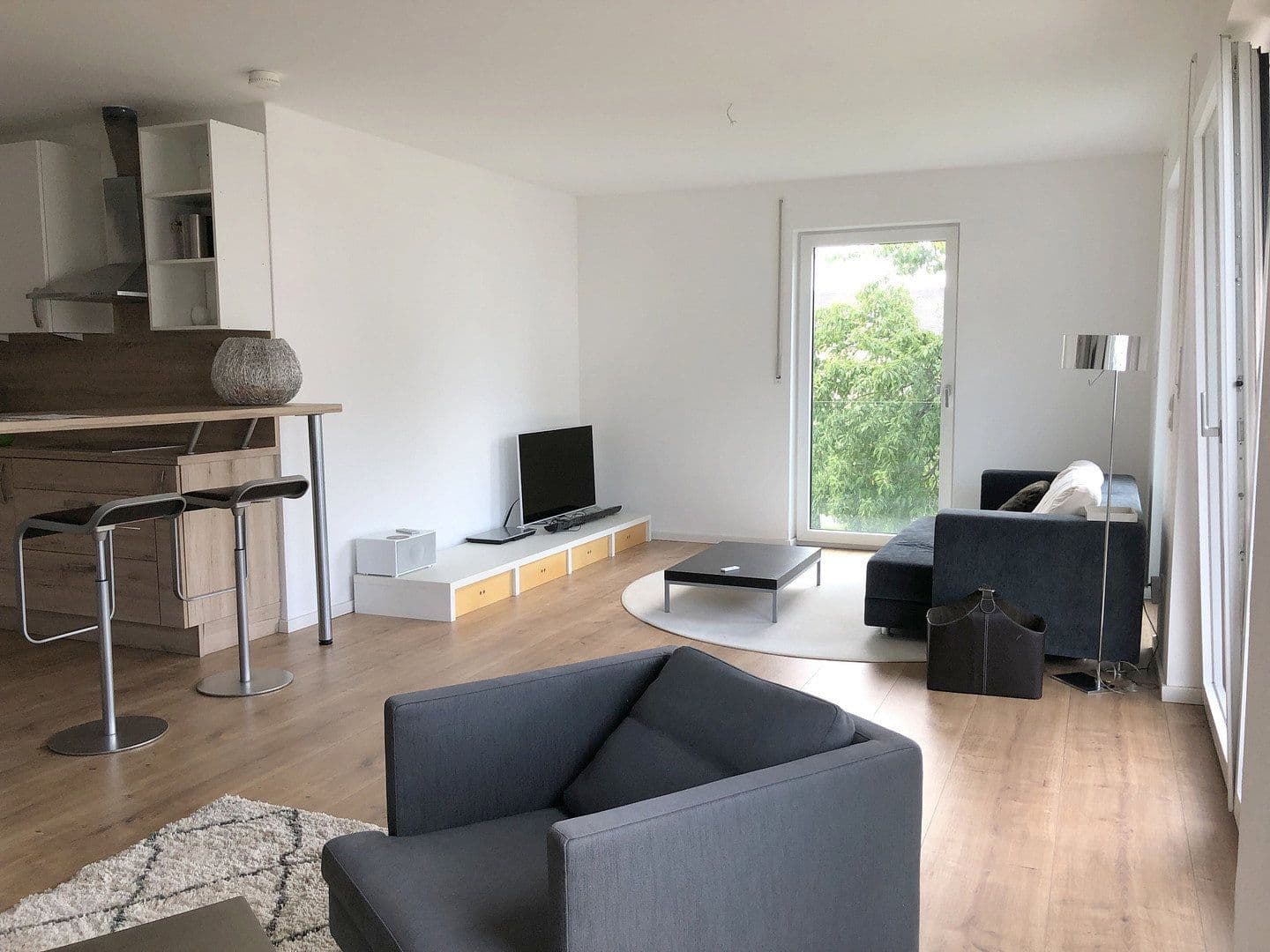 3 bedroom with open-plan kitchen flat to rent, 118 m², Hamppstraße 7b, Au in der Hallertau, Bavaria 3 bedroom with open-plan kitchen flat to rent, 118 m², Hamppstraße 7b, Au in der Hallertau, Bavaria