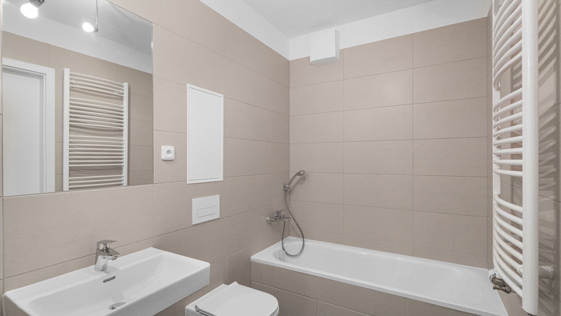 1 bedroom with open-plan kitchen flat for sale, 58 m², Stočesova, Prague, Prague 1 bedroom with open-plan kitchen flat for sale, 58 m², Stočesova, Prague, Prague