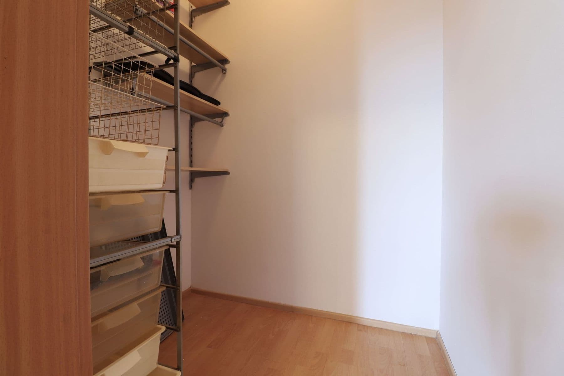2 bedroom with open-plan kitchen flat to rent, 79 m², Nepelova, Prague, Prague 2 bedroom with open-plan kitchen flat to rent, 79 m², Nepelova, Prague, Prague