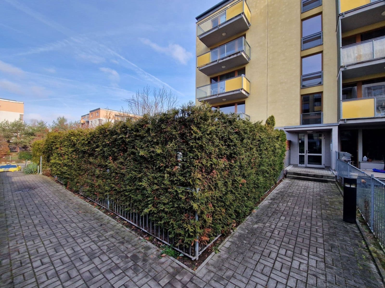 2 bedroom with open-plan kitchen flat to rent, 79 m², Nepelova, Prague, Prague 2 bedroom with open-plan kitchen flat to rent, 79 m², Nepelova, Prague, Prague