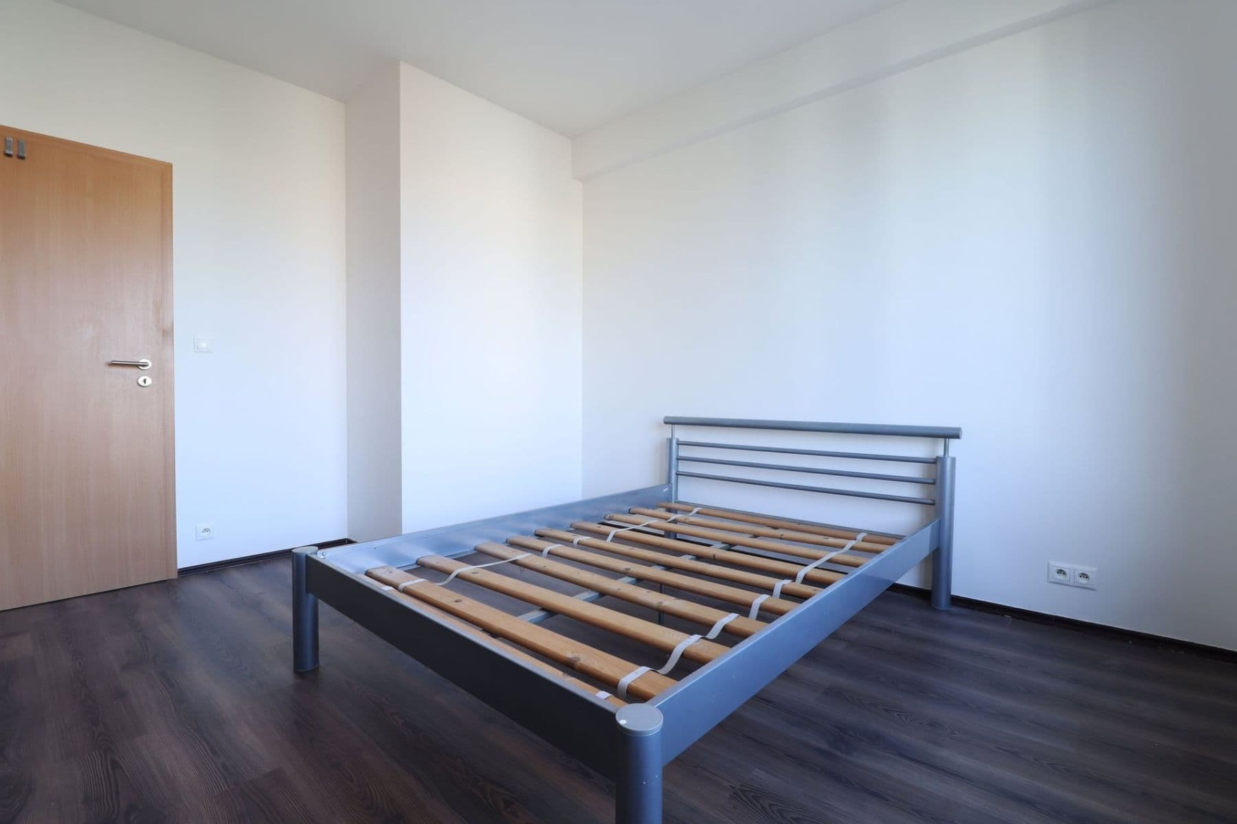2 bedroom with open-plan kitchen flat to rent, 79 m², Nepelova, Prague, Prague 2 bedroom with open-plan kitchen flat to rent, 79 m², Nepelova, Prague, Prague