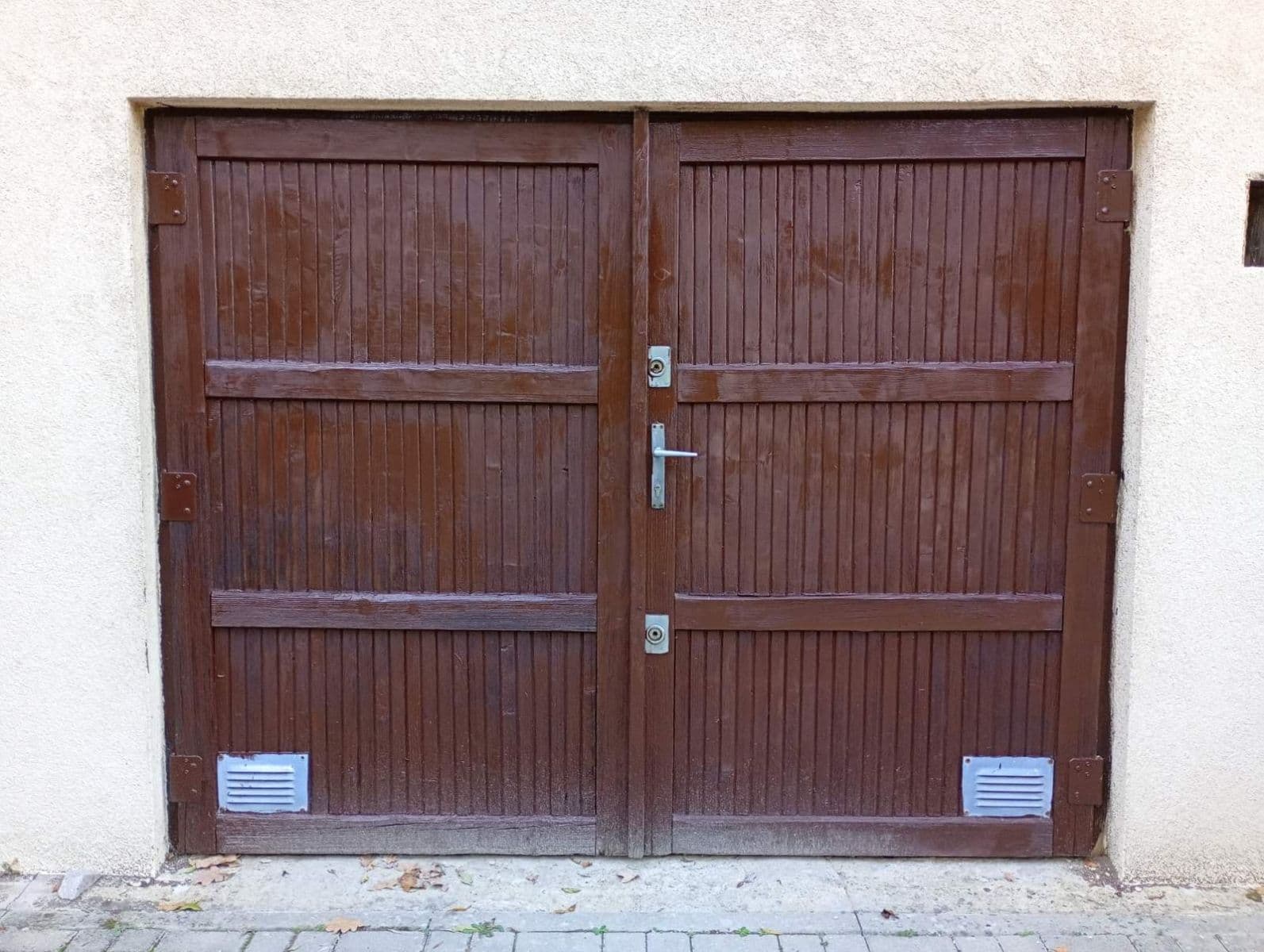 garage to rent, 13 m², Karlická, Černošice, Středočeský Region garage to rent, 13 m², Karlická, Černošice, Středočeský Region