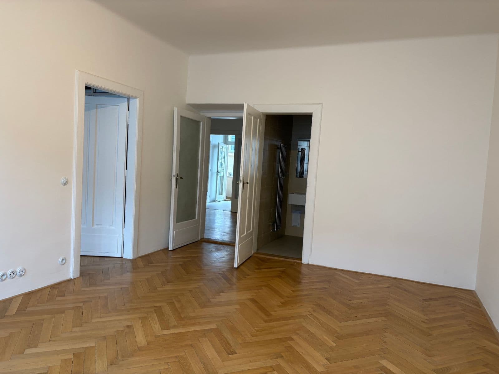3 bedroom flat for sale, 124 m², Velflíkova, Prague, Prague 3 bedroom flat for sale, 124 m², Velflíkova, Prague, Prague