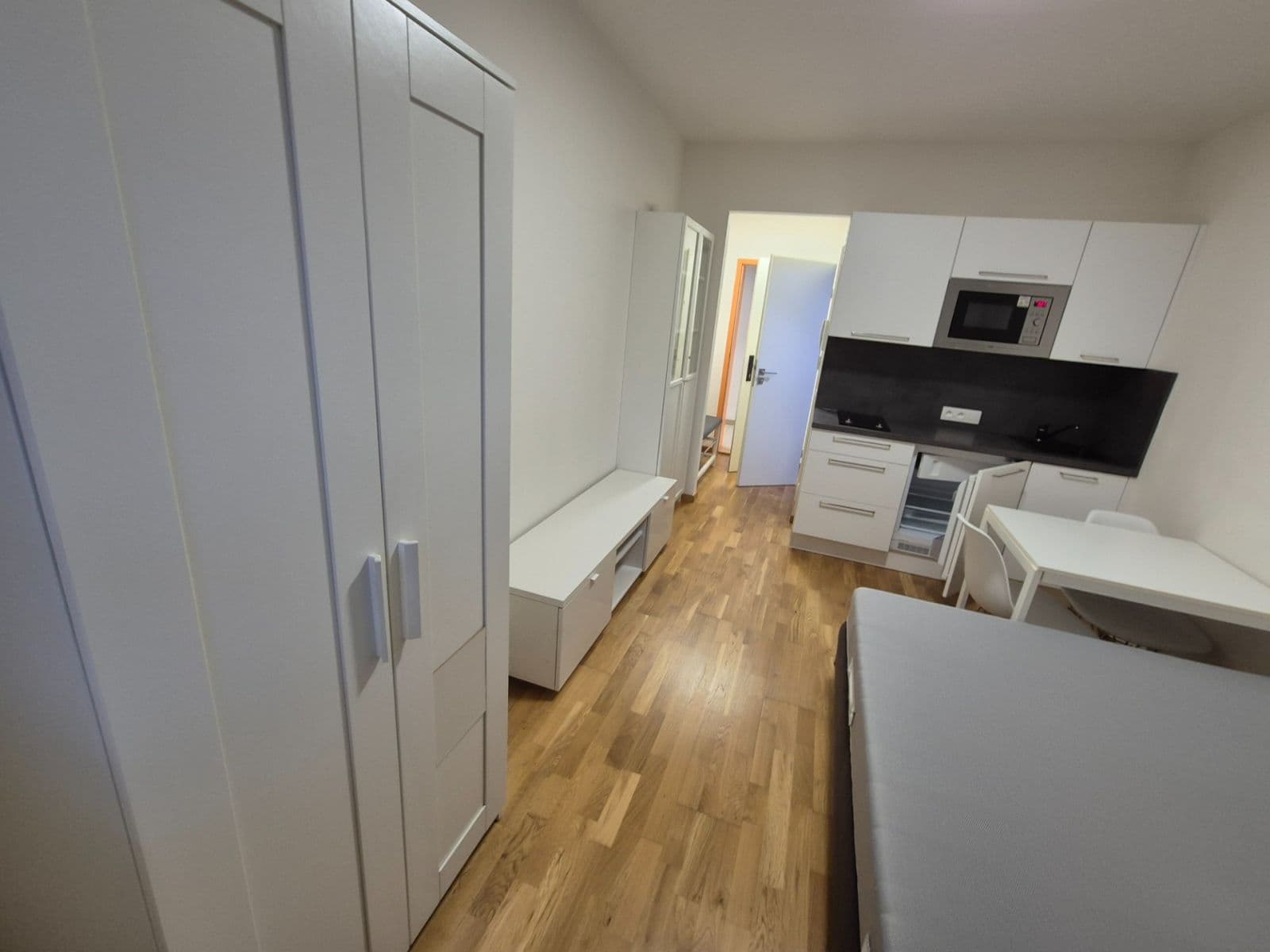 Studio flat to rent, 17 m², U Lidového domu, Prague, Prague Studio flat to rent, 17 m², U Lidového domu, Prague, Prague