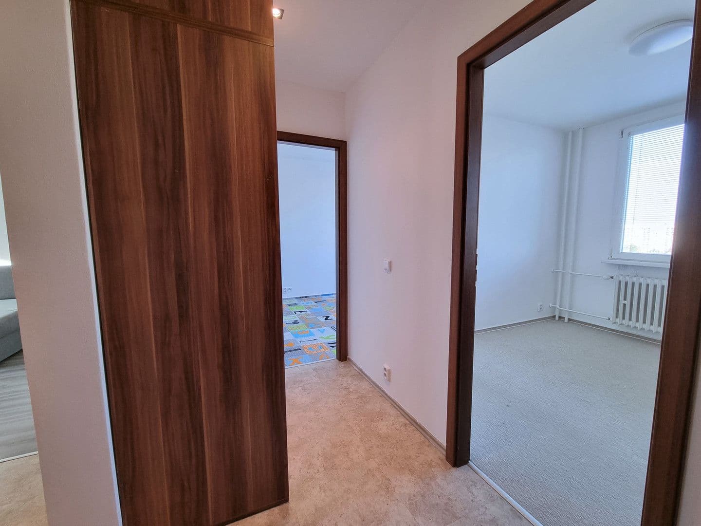 3 bedroom flat to rent, 64 m², Taussigova, Prague, Prague 3 bedroom flat to rent, 64 m², Taussigova, Prague, Prague