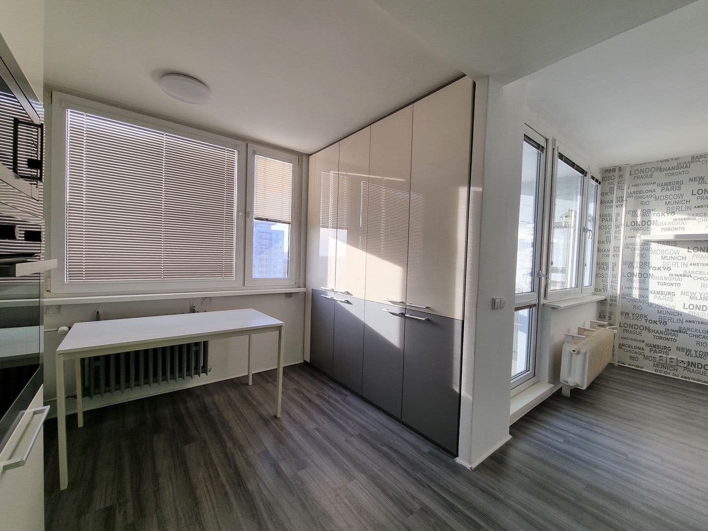 3 bedroom flat to rent, 64 m², Taussigova, Prague, Prague 3 bedroom flat to rent, 64 m², Taussigova, Prague, Prague