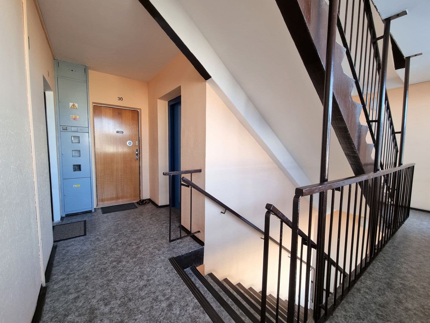 3 bedroom flat to rent, 64 m², Taussigova, Prague, Prague 3 bedroom flat to rent, 64 m², Taussigova, Prague, Prague