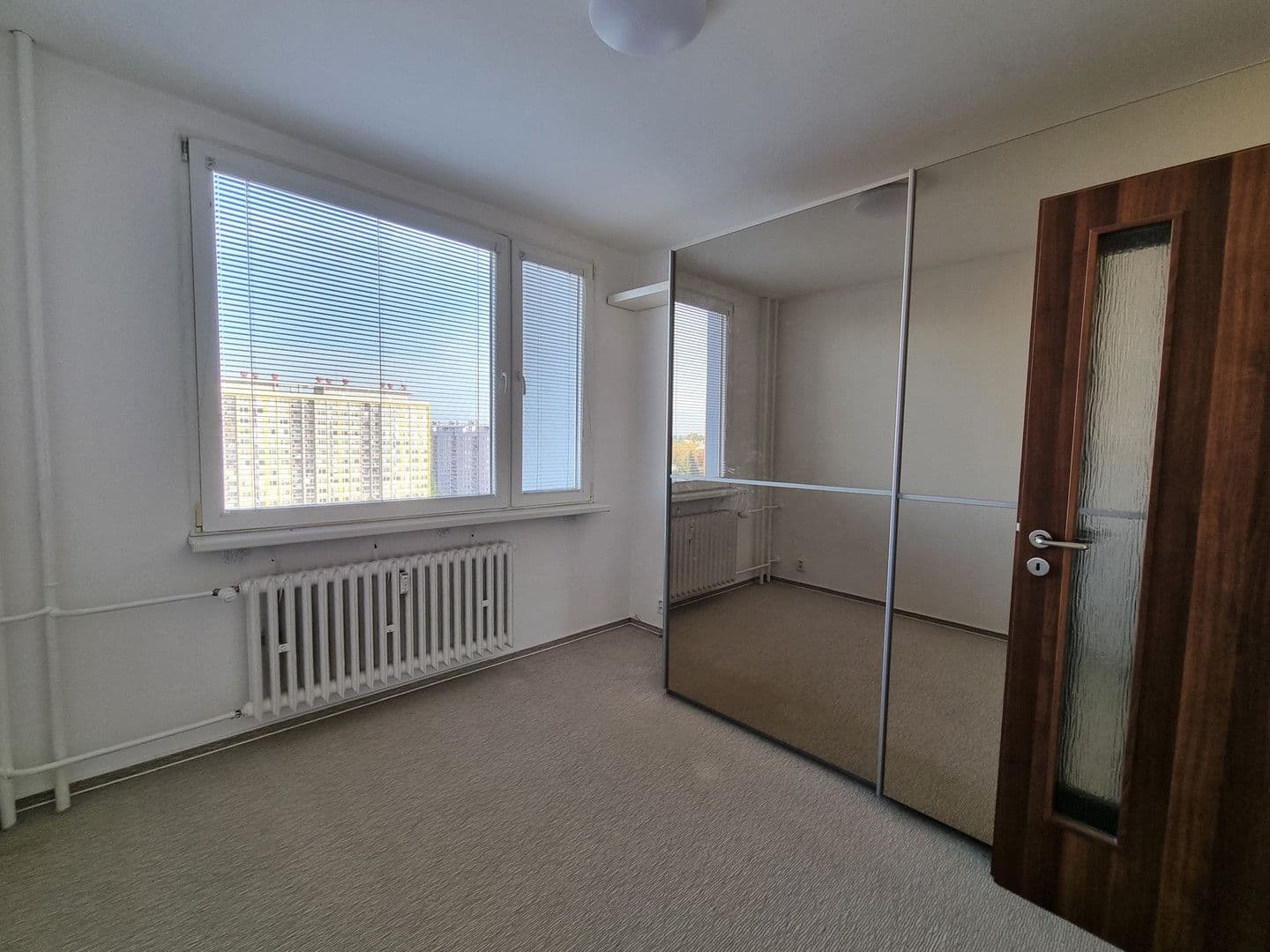 3 bedroom flat to rent, 64 m², Taussigova, Prague, Prague 3 bedroom flat to rent, 64 m², Taussigova, Prague, Prague