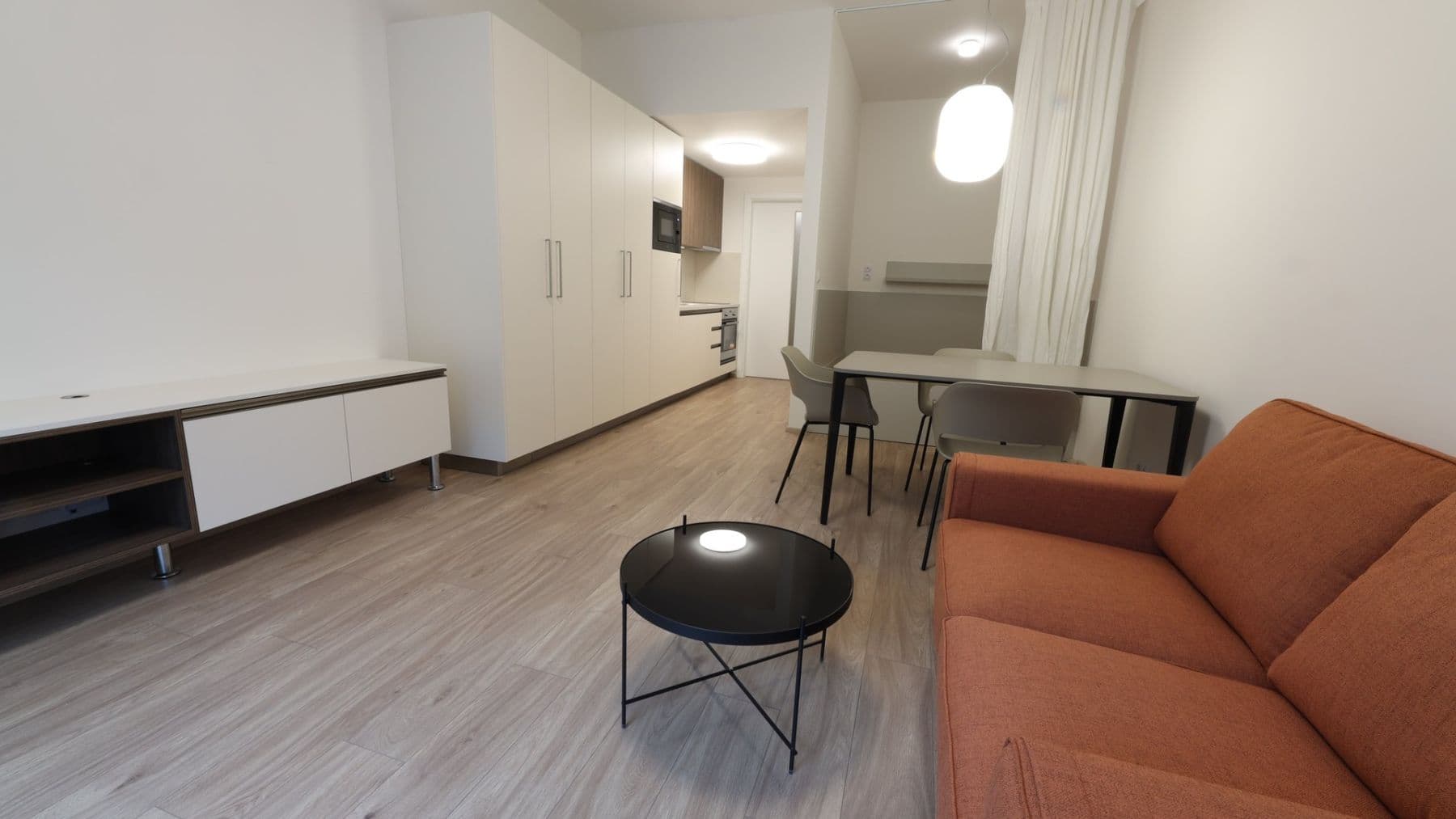 Studio flat to rent, 38 m², Hartigova, Prague, Prague Studio flat to rent, 38 m², Hartigova, Prague, Prague