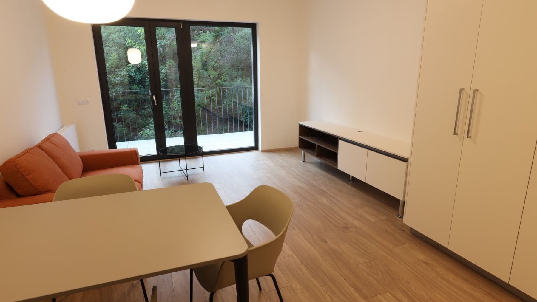 Studio flat to rent, 38 m², Hartigova, Prague, Prague Studio flat to rent, 38 m², Hartigova, Prague, Prague