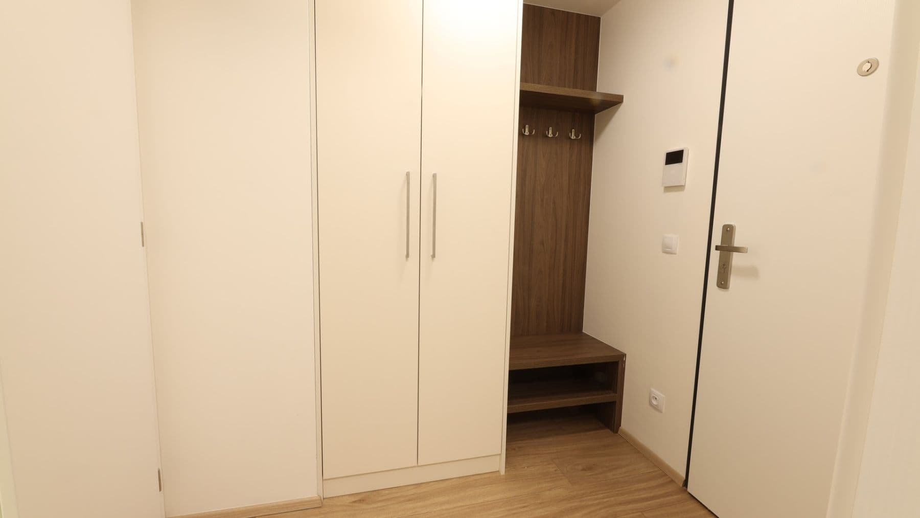 Studio flat to rent, 38 m², Hartigova, Prague, Prague Studio flat to rent, 38 m², Hartigova, Prague, Prague