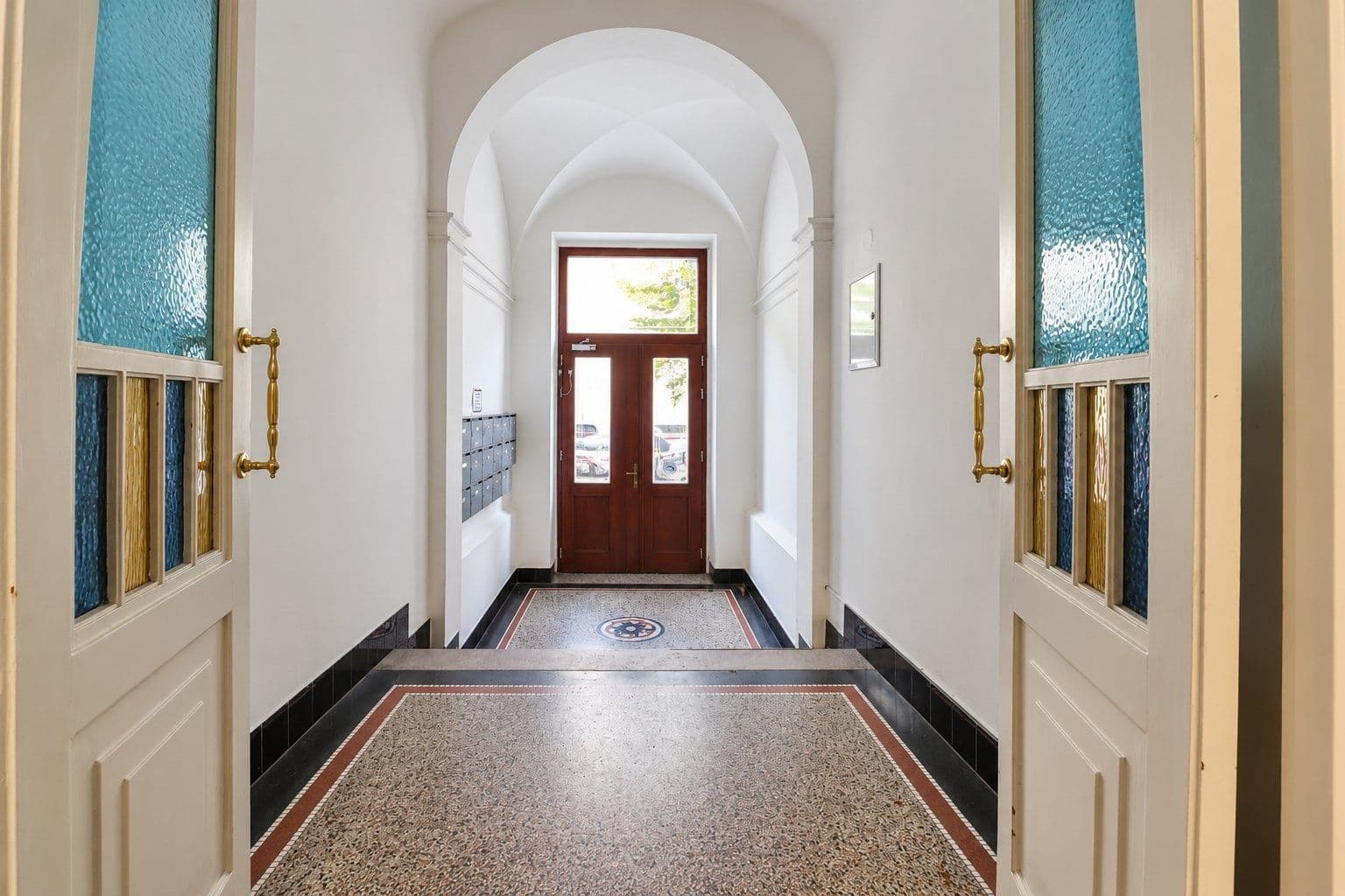 3 bedroom with open-plan kitchen flat to rent, 93 m², Urxova, Prague, Prague 3 bedroom with open-plan kitchen flat to rent, 93 m², Urxova, Prague, Prague