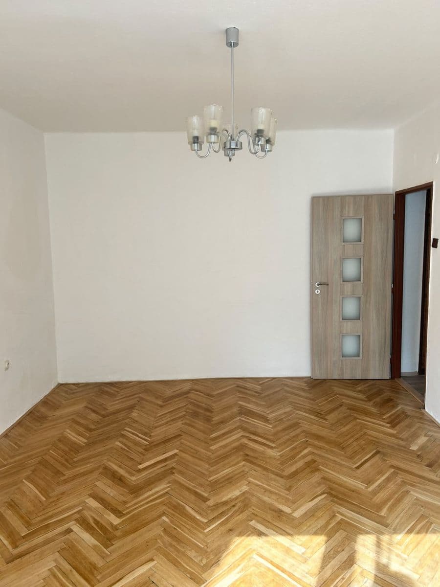 2 bedroom flat to rent, 52 m², Malovická, Prague, Prague 2 bedroom flat to rent, 52 m², Malovická, Prague, Prague