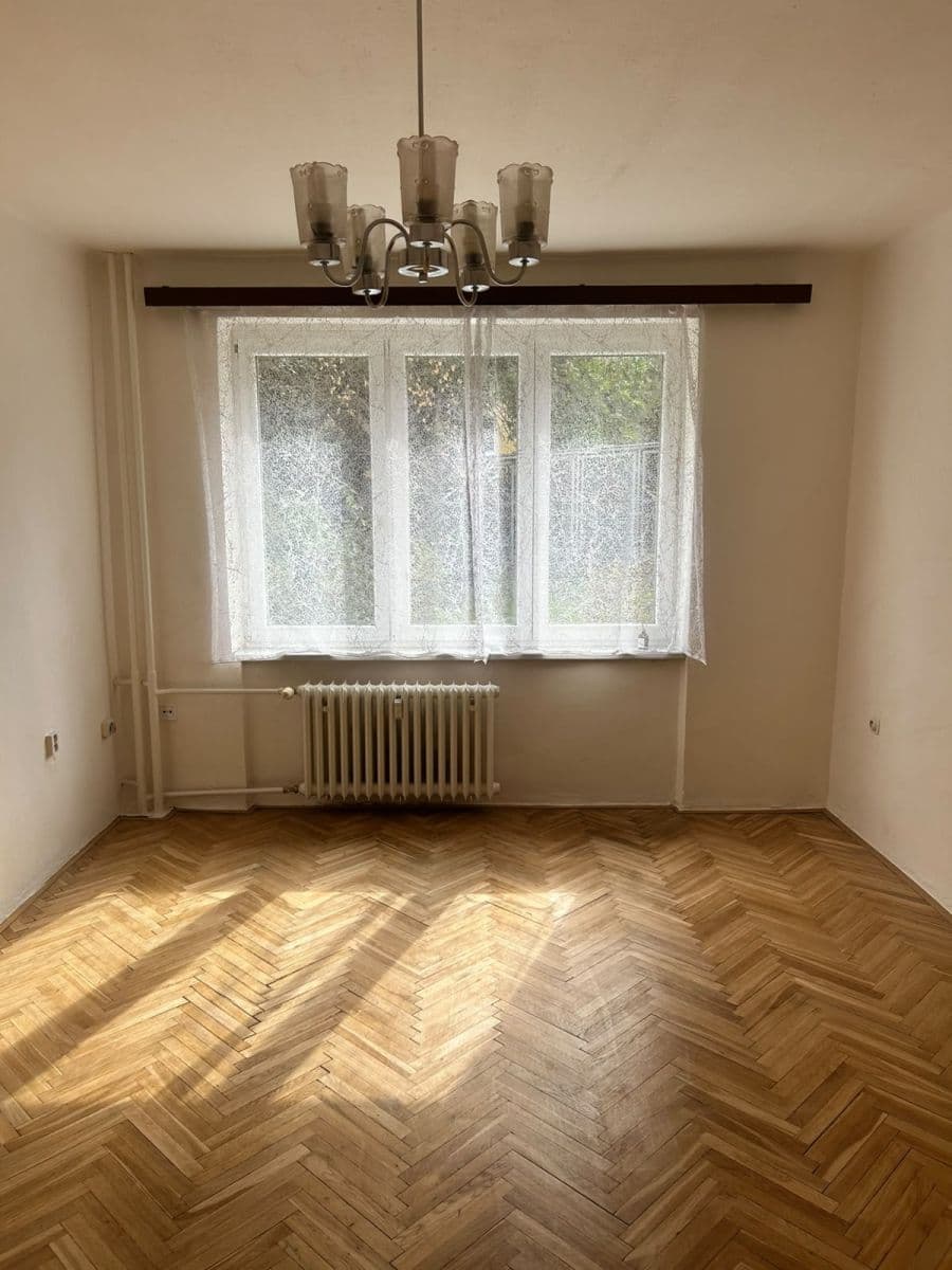 2 bedroom flat to rent, 52 m², Malovická, Prague, Prague 2 bedroom flat to rent, 52 m², Malovická, Prague, Prague