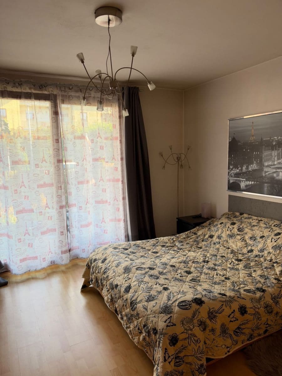 Studio flat to rent, 33 m², B. Němcové, Hostivice, Středočeský Region Studio flat to rent, 33 m², B. Němcové, Hostivice, Středočeský Region