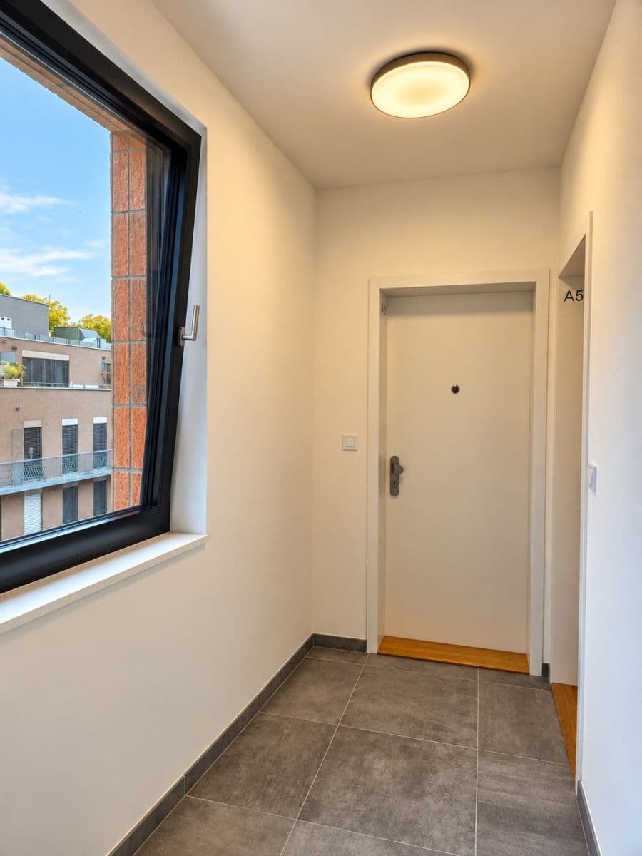 1 bedroom with open-plan kitchen flat to rent, 54 m², Hartigova, Prague, Prague 1 bedroom with open-plan kitchen flat to rent, 54 m², Hartigova, Prague, Prague