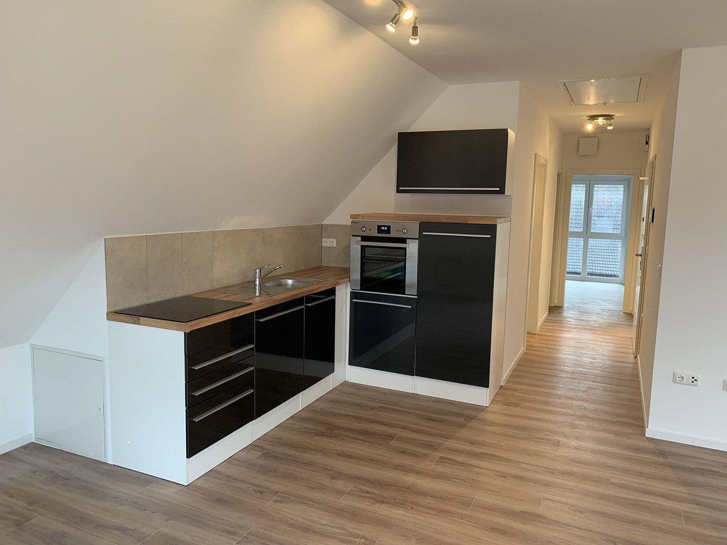 3 bedroom flat to rent, 75 m², Kirchstraße 26d, Ober-Ramstadt, Hesse 3 bedroom flat to rent, 75 m², Kirchstraße 26d, Ober-Ramstadt, Hesse