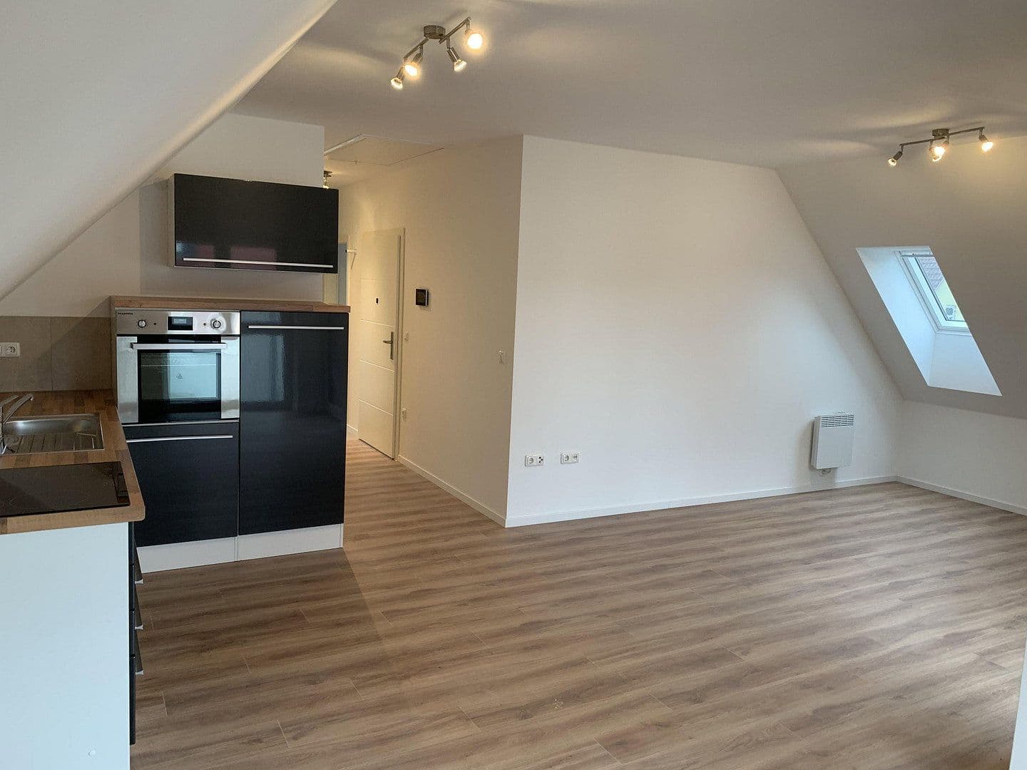 3 bedroom flat to rent, 75 m², Kirchstraße 26d, Ober-Ramstadt, Hesse 3 bedroom flat to rent, 75 m², Kirchstraße 26d, Ober-Ramstadt, Hesse