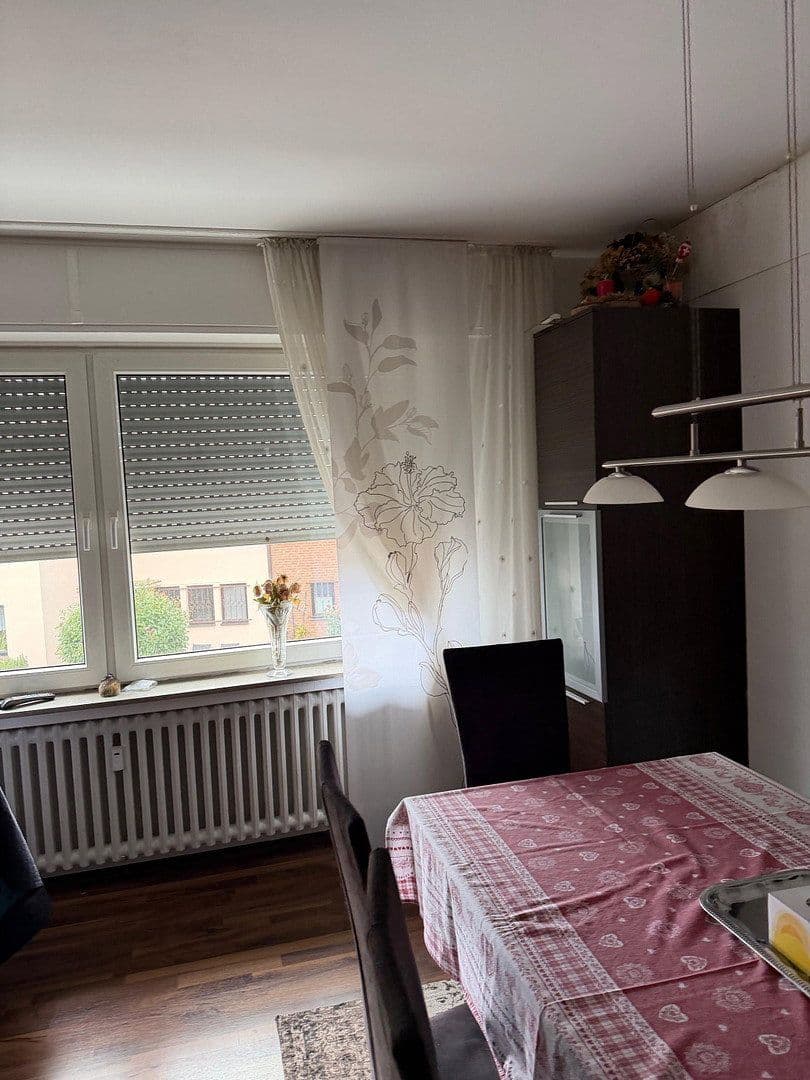 3 bedroom flat to rent, 76 m², Münstergarten 71, Bornheim, North Rhine-Westphalia 3 bedroom flat to rent, 76 m², Münstergarten 71, Bornheim, North Rhine-Westphalia