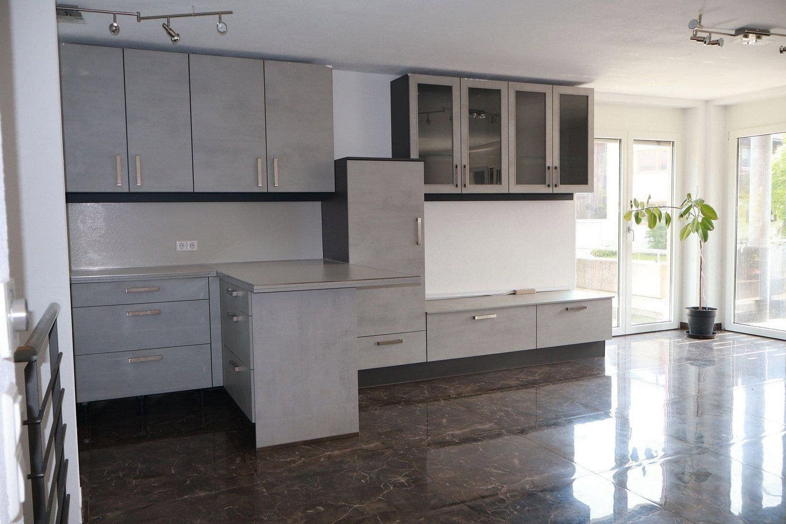 2 bedroom with open-plan kitchen flat to rent, 119 m², Wehr, Baden-Württemberg 2 bedroom with open-plan kitchen flat to rent, 119 m², Wehr, Baden-Württemberg