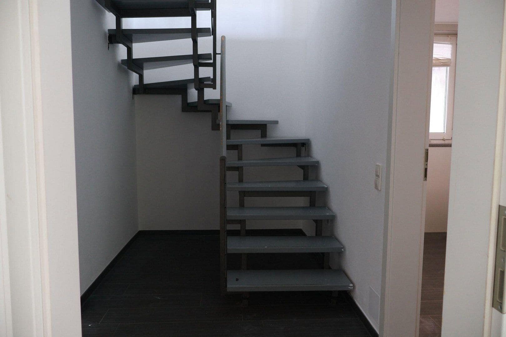2 bedroom with open-plan kitchen flat to rent, 119 m², Wehr, Baden-Württemberg 2 bedroom with open-plan kitchen flat to rent, 119 m², Wehr, Baden-Württemberg