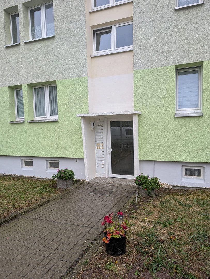 3 bedroom flat to rent, 68 m², Seligenstädter Straße 12, Gera - Aga, Thuringia 3 bedroom flat to rent, 68 m², Seligenstädter Straße 12, Gera - Aga, Thuringia