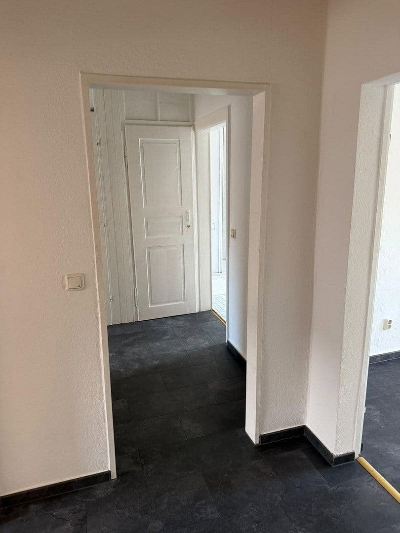 3 bedroom flat to rent, 57 m², Hellmundstraße 4, Wiesbaden, Hesse 3 bedroom flat to rent, 57 m², Hellmundstraße 4, Wiesbaden, Hesse
