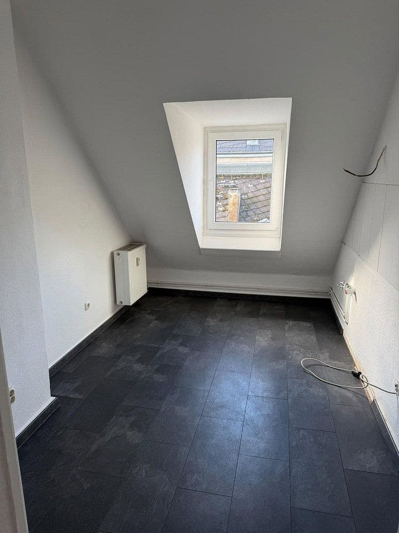 3 bedroom flat to rent, 57 m², Hellmundstraße 4, Wiesbaden, Hesse 3 bedroom flat to rent, 57 m², Hellmundstraße 4, Wiesbaden, Hesse