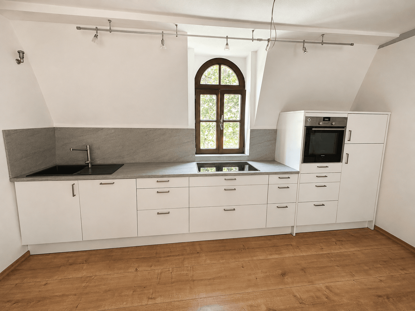 3 bedroom with open-plan kitchen flat to rent, 98 m², Eltingplatz, Essen, North Rhine-Westphalia 3 bedroom with open-plan kitchen flat to rent, 98 m², Eltingplatz, Essen, North Rhine-Westphalia
