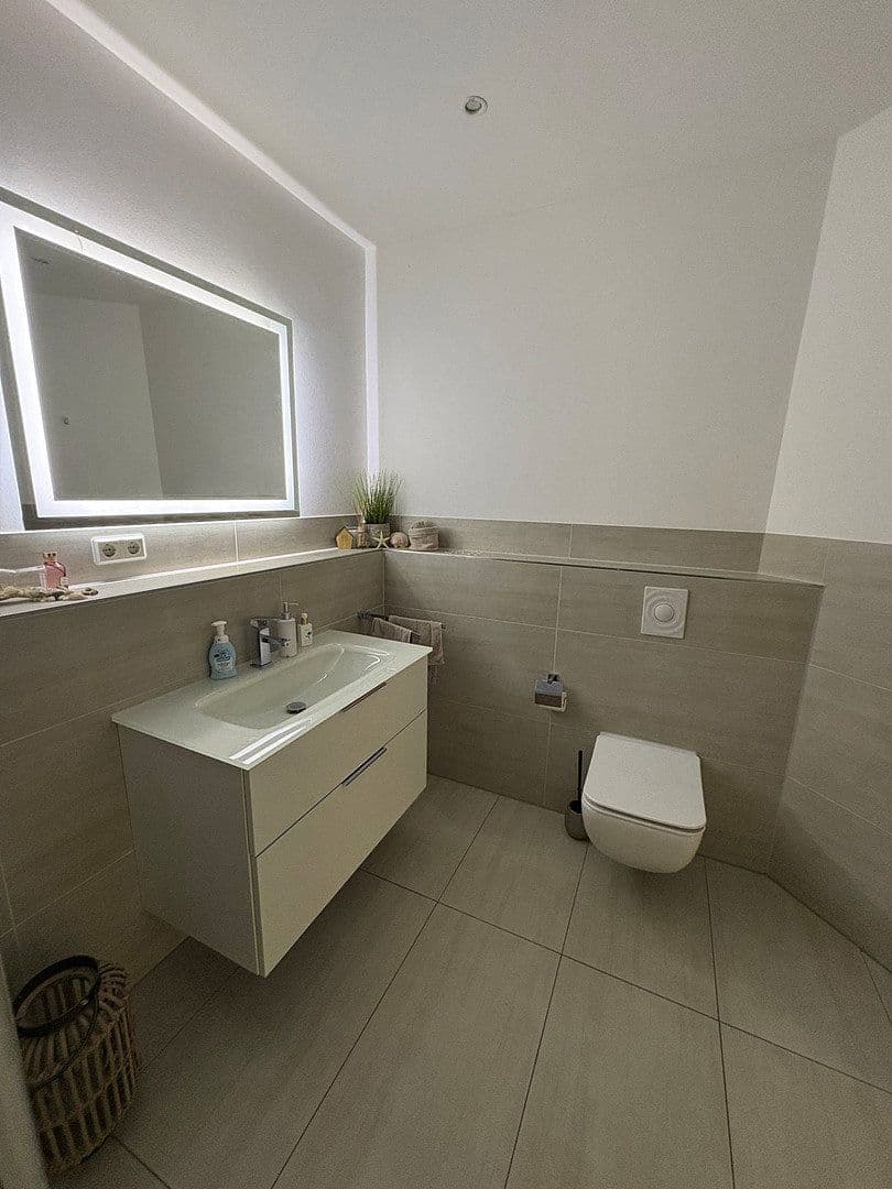 6 bedroom flat to rent, 200 m², Weeze, North Rhine-Westphalia 6 bedroom flat to rent, 200 m², Weeze, North Rhine-Westphalia