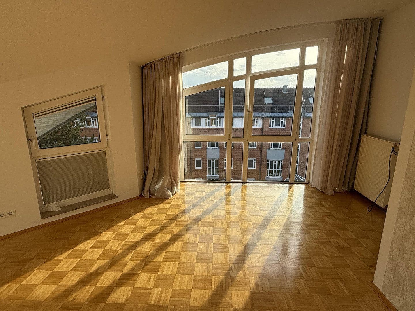 1 bedroom with open-plan kitchen flat for sale, 79 m², Bremen, Bremen 1 bedroom with open-plan kitchen flat for sale, 79 m², Bremen, Bremen