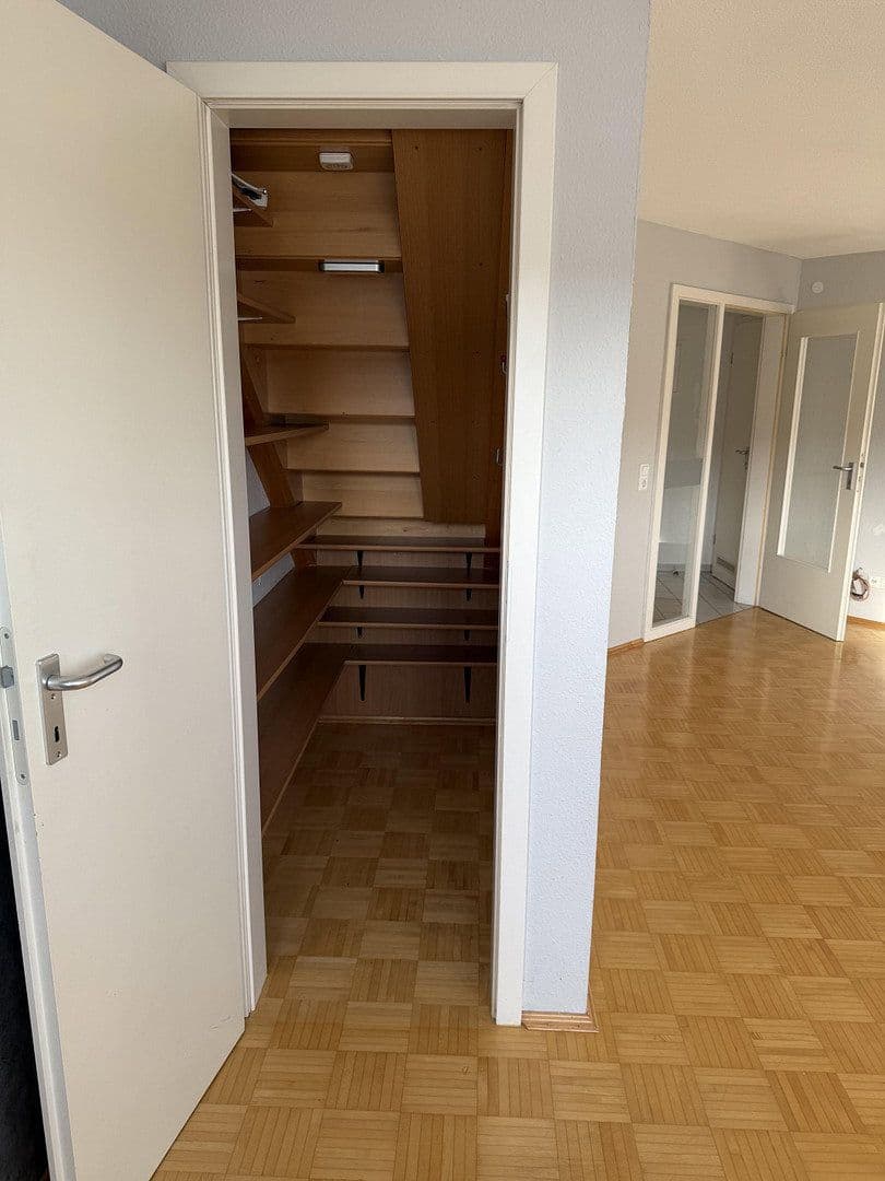 1 bedroom with open-plan kitchen flat for sale, 79 m², Bremen, Bremen 1 bedroom with open-plan kitchen flat for sale, 79 m², Bremen, Bremen