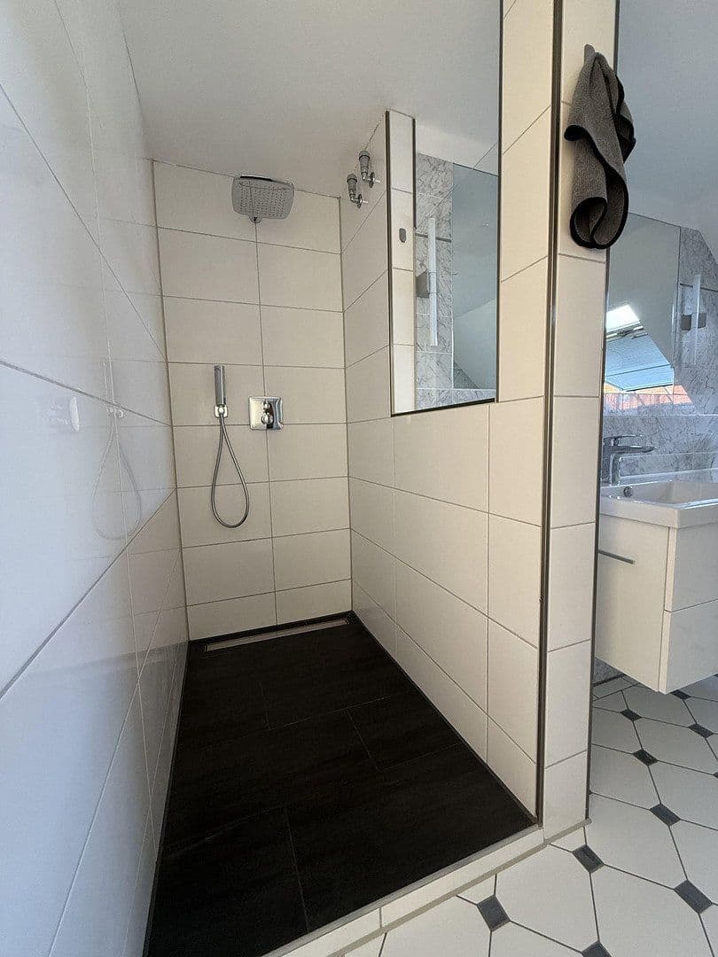 1 bedroom with open-plan kitchen flat for sale, 79 m², Bremen, Bremen 1 bedroom with open-plan kitchen flat for sale, 79 m², Bremen, Bremen