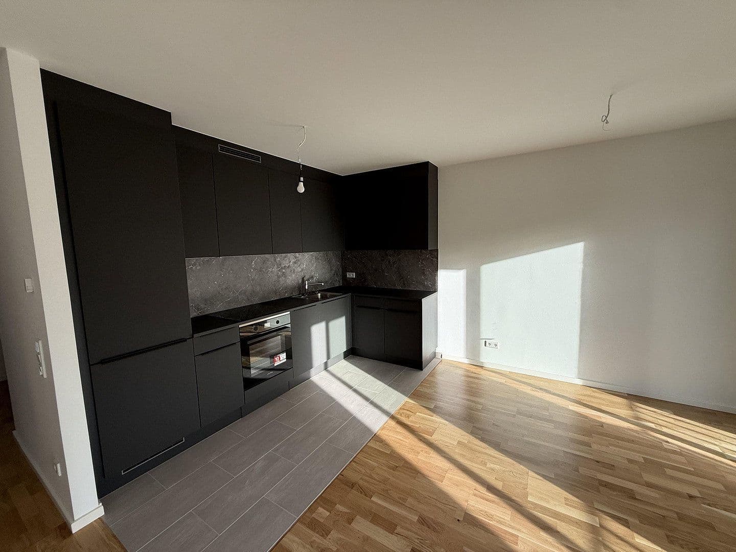 3 bedroom flat to rent, 75 m², Moissistrasse 7, Berlin, Berlin 3 bedroom flat to rent, 75 m², Moissistrasse 7, Berlin, Berlin