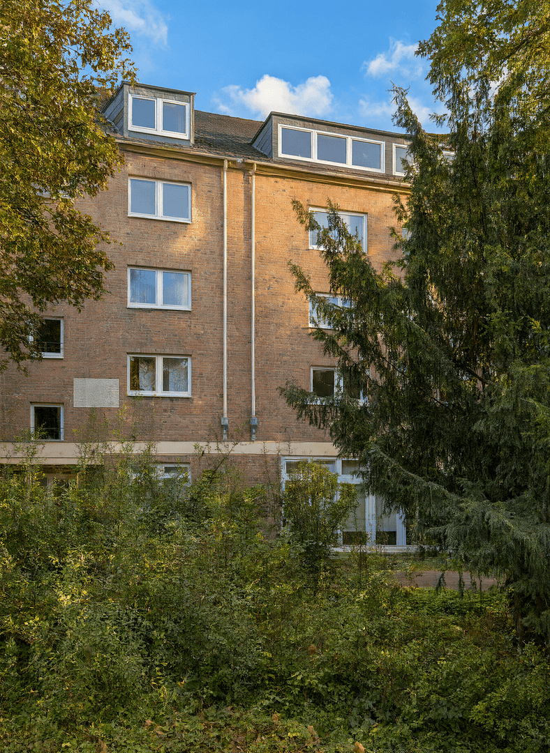 Studio flat for sale, 28 m², Vorgebirgsstraße 39, Bonn, North Rhine-Westphalia Studio flat for sale, 28 m², Vorgebirgsstraße 39, Bonn, North Rhine-Westphalia