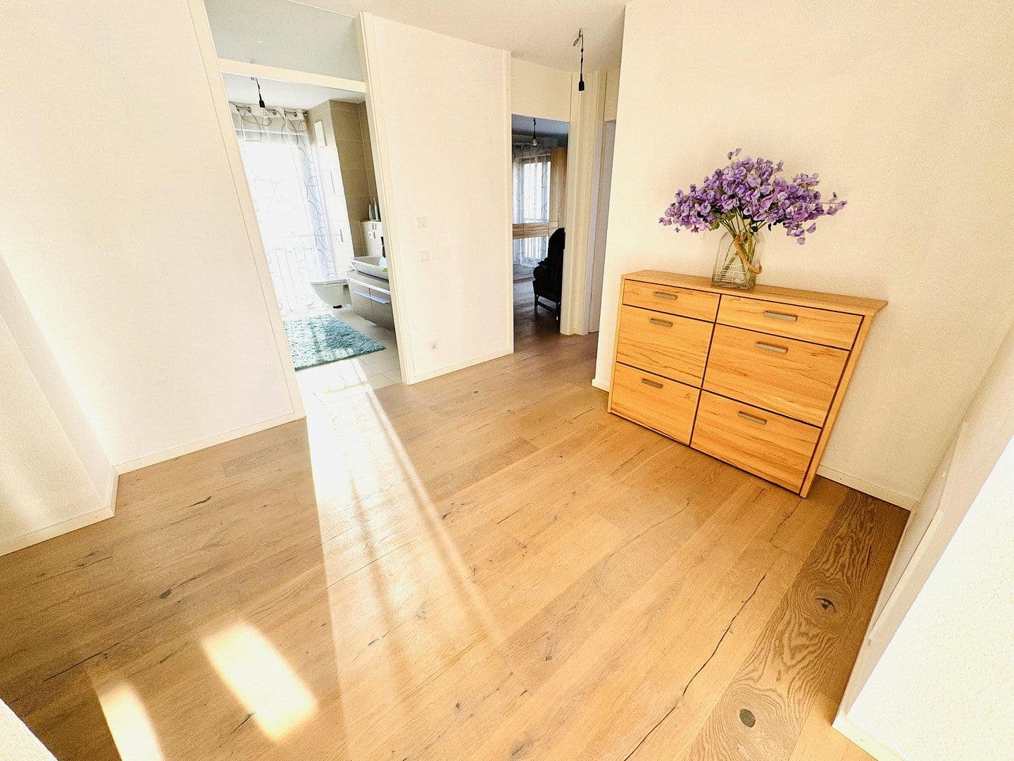 2 bedroom with open-plan kitchen flat for sale, 88 m², Ostfildern, Baden-Württemberg 2 bedroom with open-plan kitchen flat for sale, 88 m², Ostfildern, Baden-Württemberg