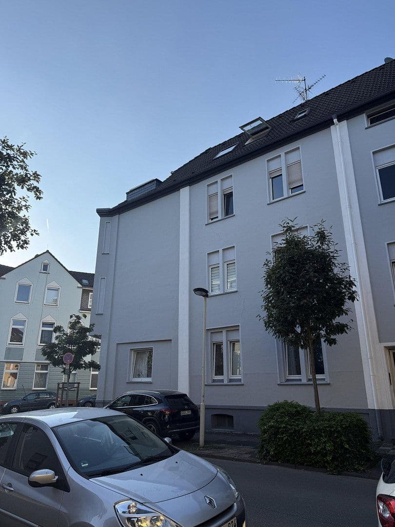 3 bedroom flat to rent, 98 m², Rheinstrasse 16, Solingen, North Rhine-Westphalia 3 bedroom flat to rent, 98 m², Rheinstrasse 16, Solingen, North Rhine-Westphalia