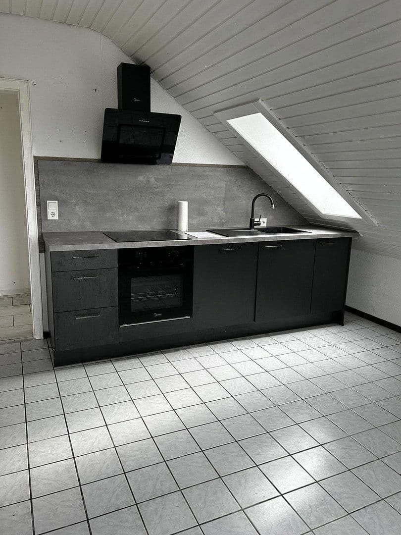 3 bedroom flat to rent, 89 m², Obere Waldstraße 22, Taunusstein, Hesse 3 bedroom flat to rent, 89 m², Obere Waldstraße 22, Taunusstein, Hesse