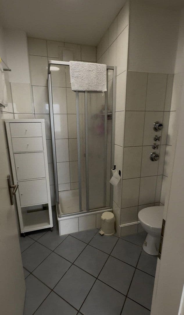 3 bedroom flat to rent, 64 m², Hellmundstraße 4, Wiesbaden, Hesse 3 bedroom flat to rent, 64 m², Hellmundstraße 4, Wiesbaden, Hesse