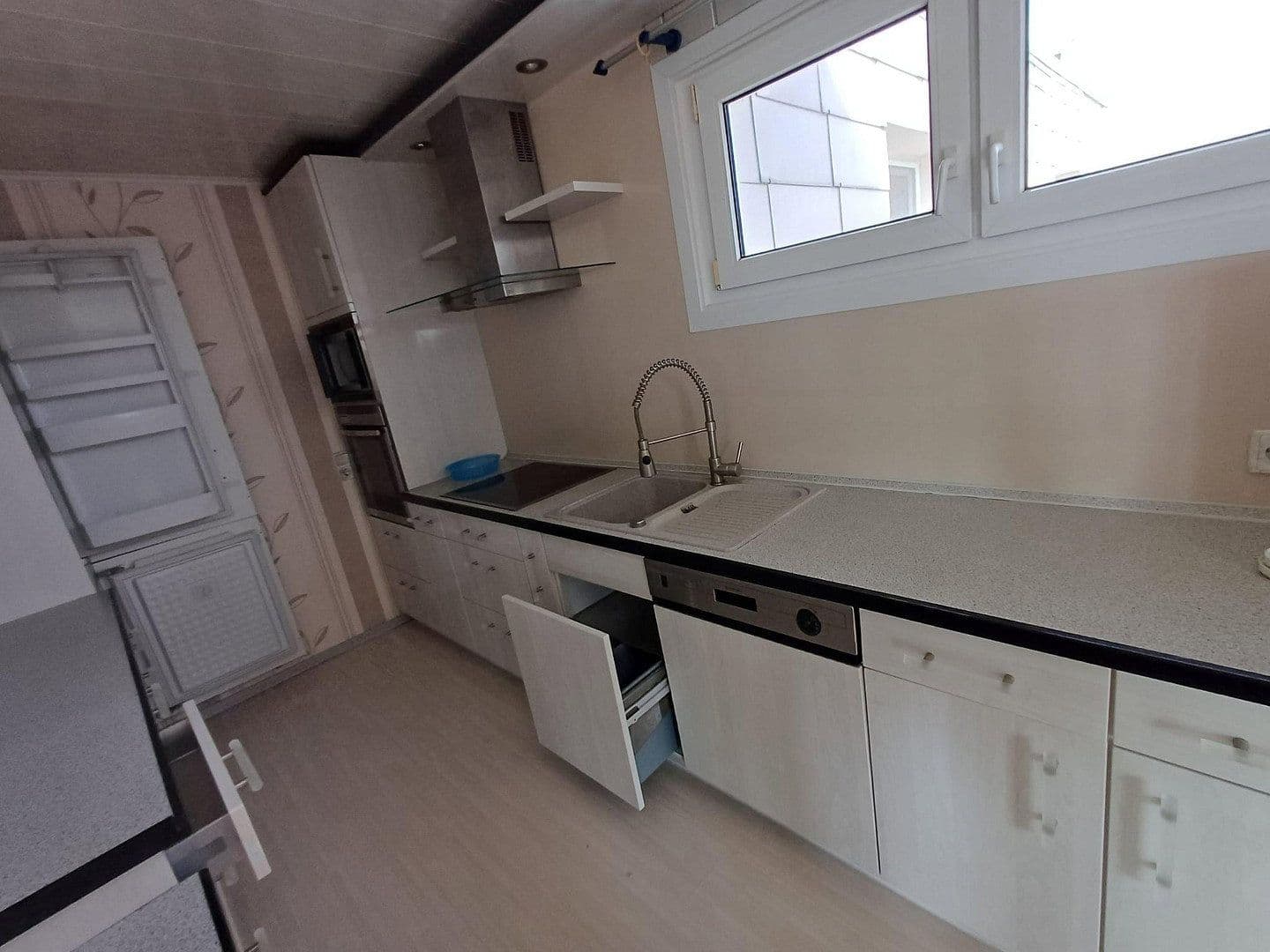 2 bedroom with open-plan kitchen flat to rent, 82 m², Schwäbisch Gmünd, Baden-Württemberg 2 bedroom with open-plan kitchen flat to rent, 82 m², Schwäbisch Gmünd, Baden-Württemberg