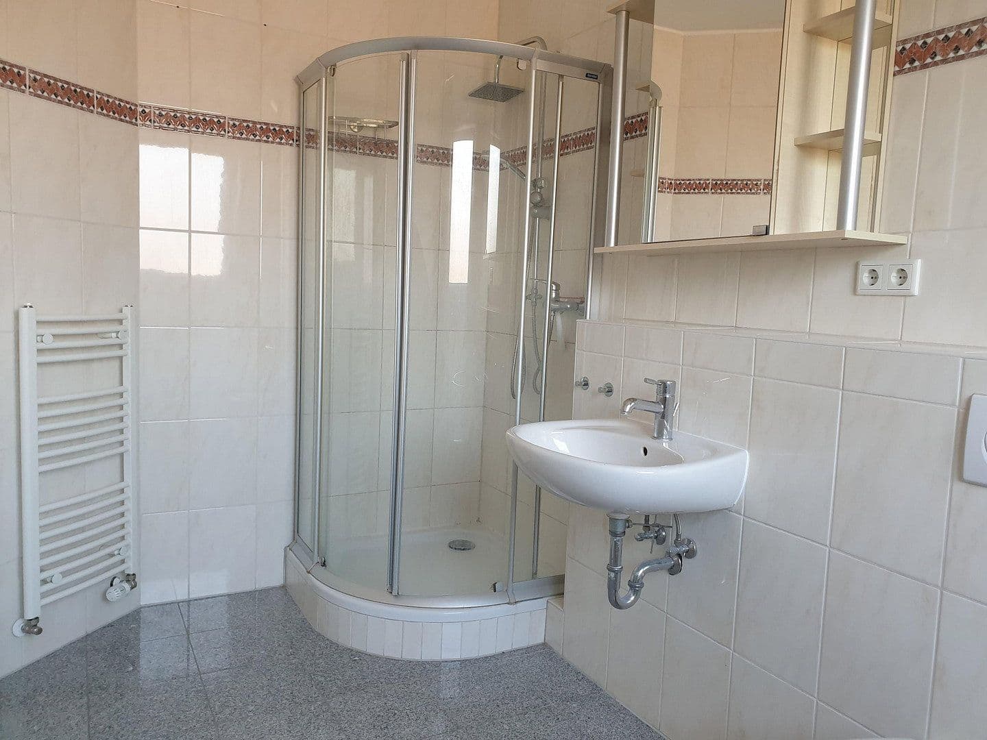 3 bedroom flat for sale, 85 m², Langenfeld (Rheinland), North Rhine-Westphalia 3 bedroom flat for sale, 85 m², Langenfeld (Rheinland), North Rhine-Westphalia