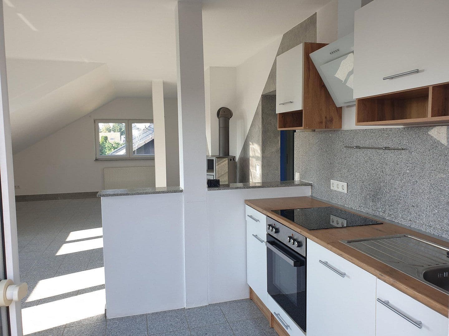 3 bedroom flat for sale, 85 m², Langenfeld (Rheinland), North Rhine-Westphalia 3 bedroom flat for sale, 85 m², Langenfeld (Rheinland), North Rhine-Westphalia