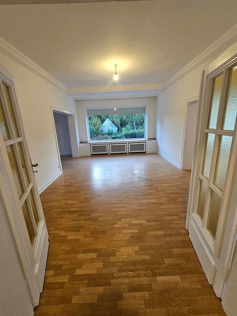 4 bedroom with open-plan kitchen flat to rent, 137 m², Krefeld - Bockum, North Rhine-Westphalia 4 bedroom with open-plan kitchen flat to rent, 137 m², Krefeld - Bockum, North Rhine-Westphalia