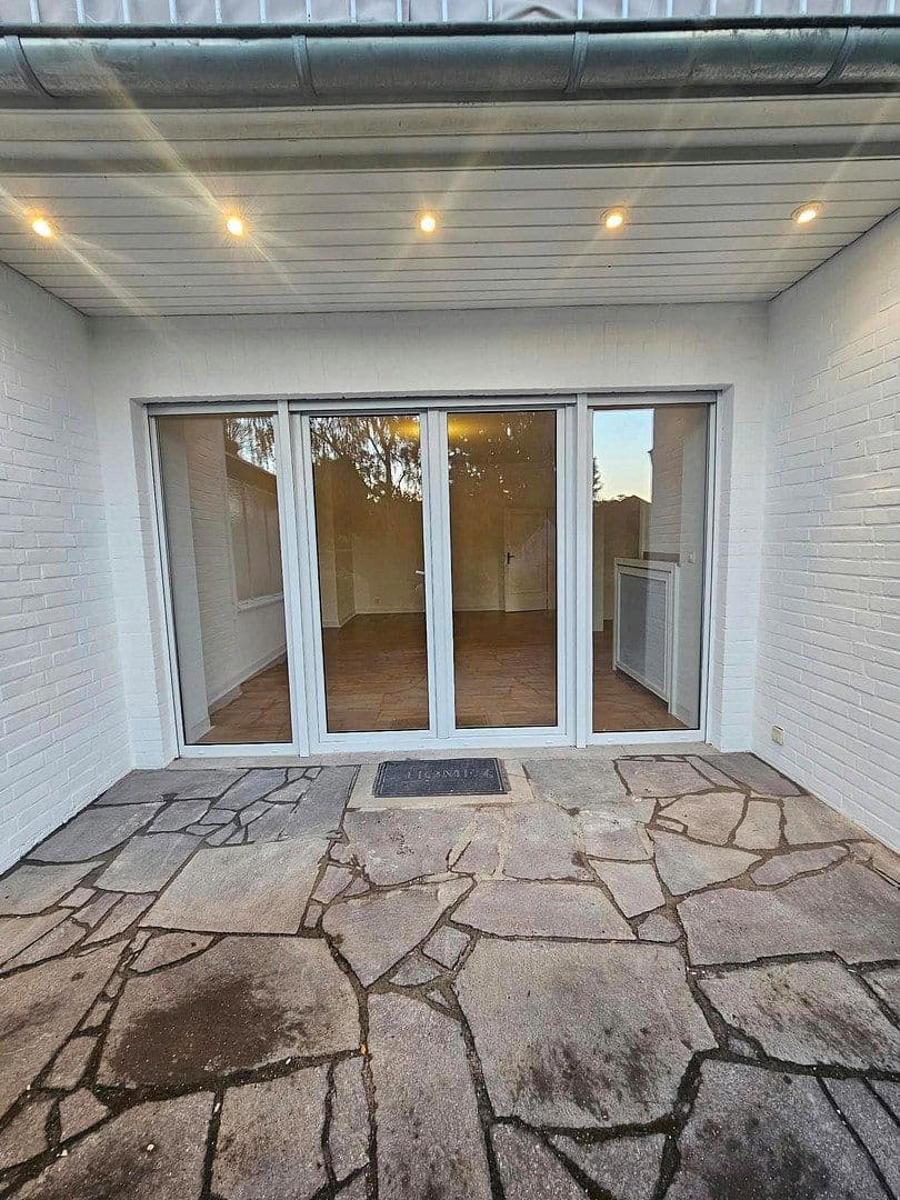 4 bedroom with open-plan kitchen flat to rent, 137 m², Krefeld - Bockum, North Rhine-Westphalia 4 bedroom with open-plan kitchen flat to rent, 137 m², Krefeld - Bockum, North Rhine-Westphalia
