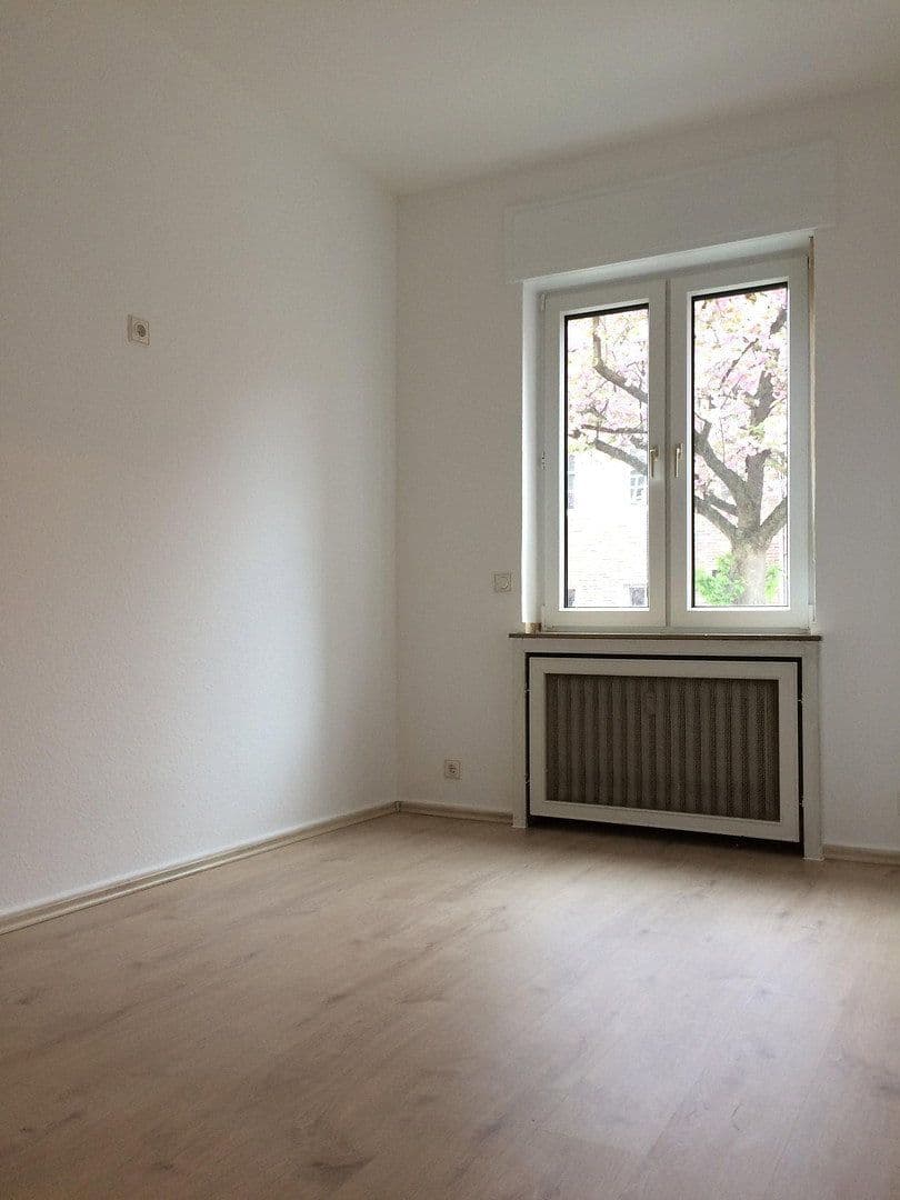 4 bedroom with open-plan kitchen flat to rent, 137 m², Krefeld - Bockum, North Rhine-Westphalia 4 bedroom with open-plan kitchen flat to rent, 137 m², Krefeld - Bockum, North Rhine-Westphalia