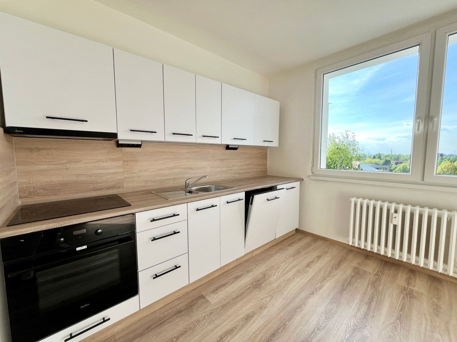 2 bedroom flat to rent, 59 m², Bruzovská, Frýdek-Místek, Moravskoslezský Region 2 bedroom flat to rent, 59 m², Bruzovská, Frýdek-Místek, Moravskoslezský Region
