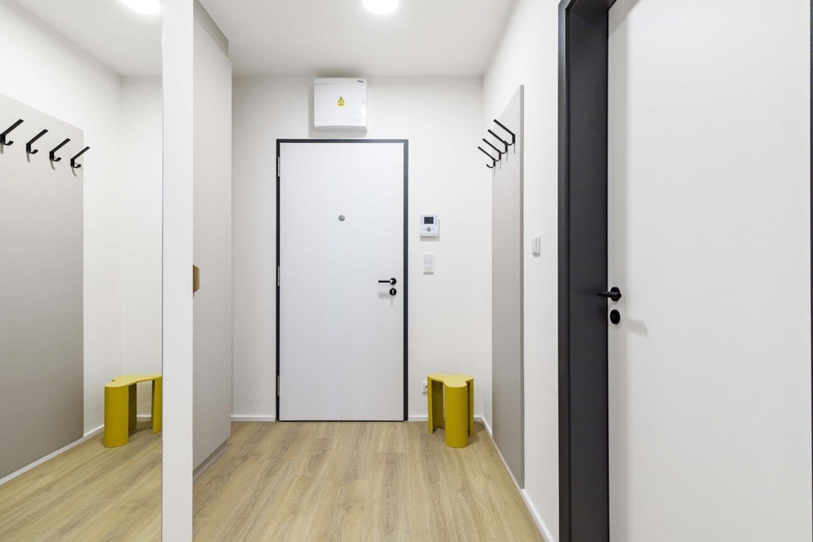 1 bedroom with open-plan kitchen flat to rent, 57 m², U Pergamenky, Prague, Prague 1 bedroom with open-plan kitchen flat to rent, 57 m², U Pergamenky, Prague, Prague